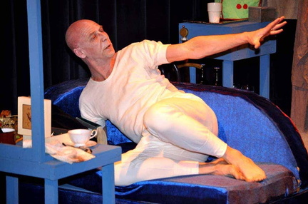 JH The Dresser 023